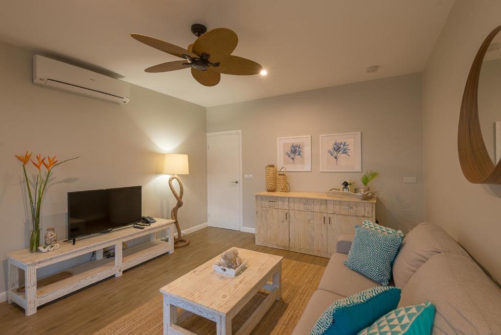 Двухместный (Номер Делюкс с кроватью размера «king-size», рядом с морем), Le Nautique Waterfront Hotel La Digue