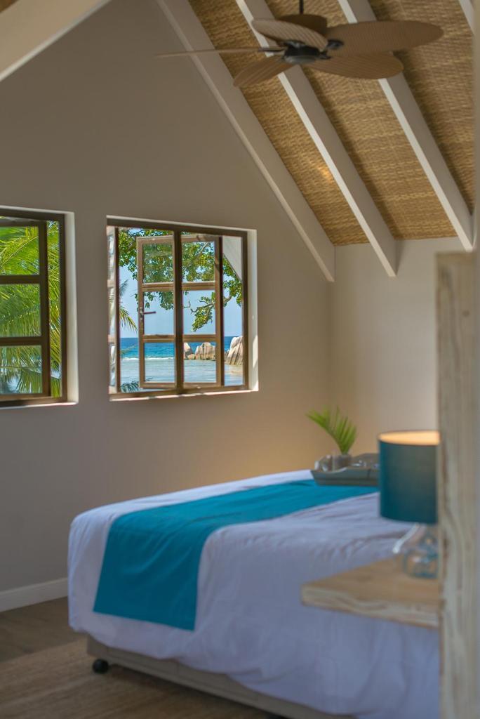 Le Nautique Waterfront Hotel La Digue - Tap to explore photos