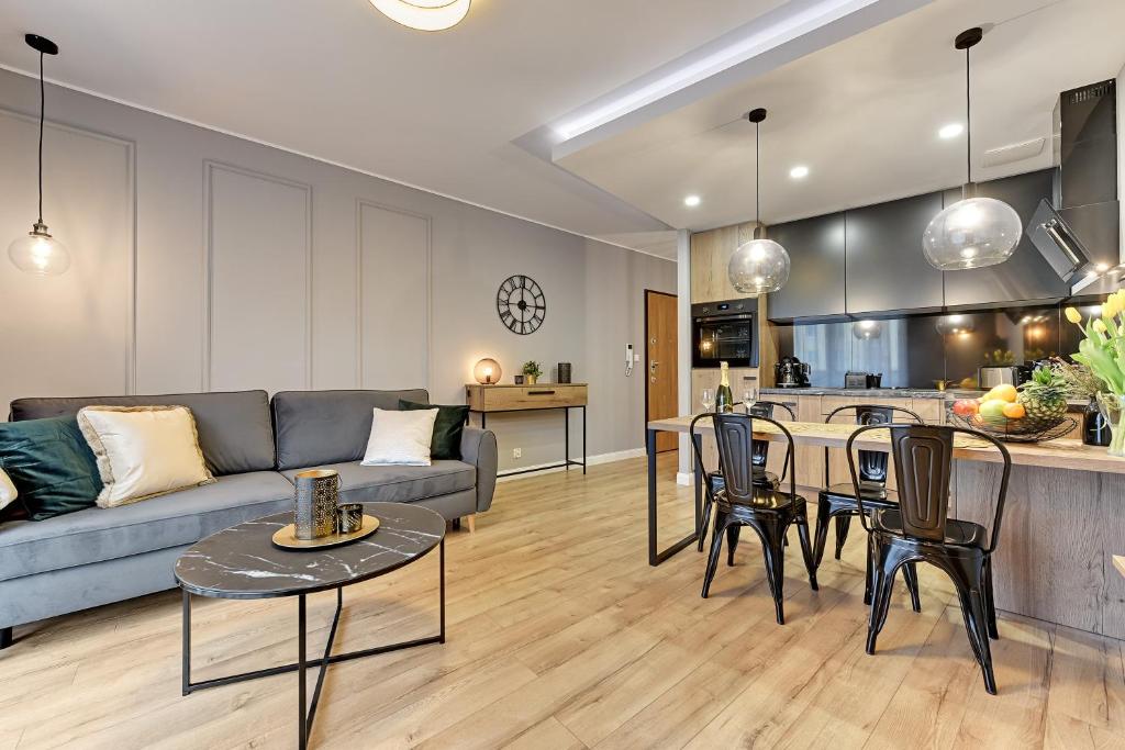 Апартаменты (Апартаменты Делюкс с балконом (парковка)), Angielska Grobla Apartinfo Apartments