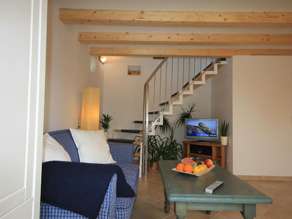 Modern Holiday Home in Steffenshagen with Terrace photo 4