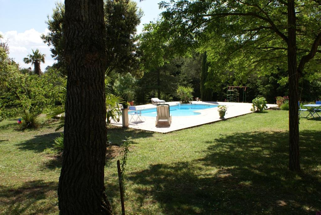 Manor Norbert photo 1