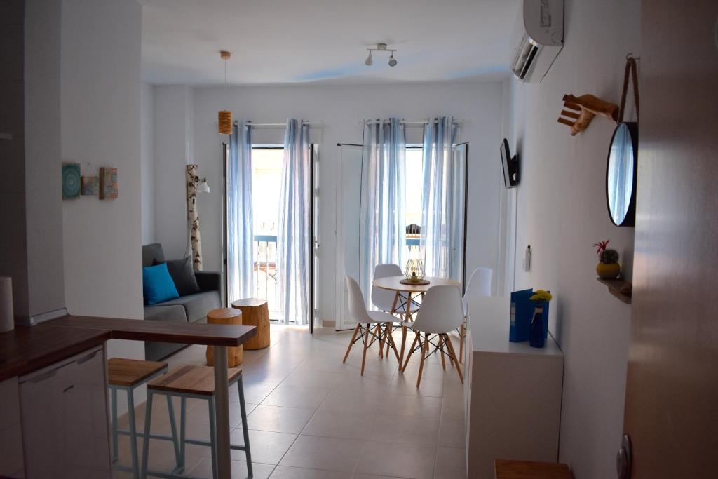Апартаменты (Двухуровневые апартаменты), Casa Al Sur Apartments