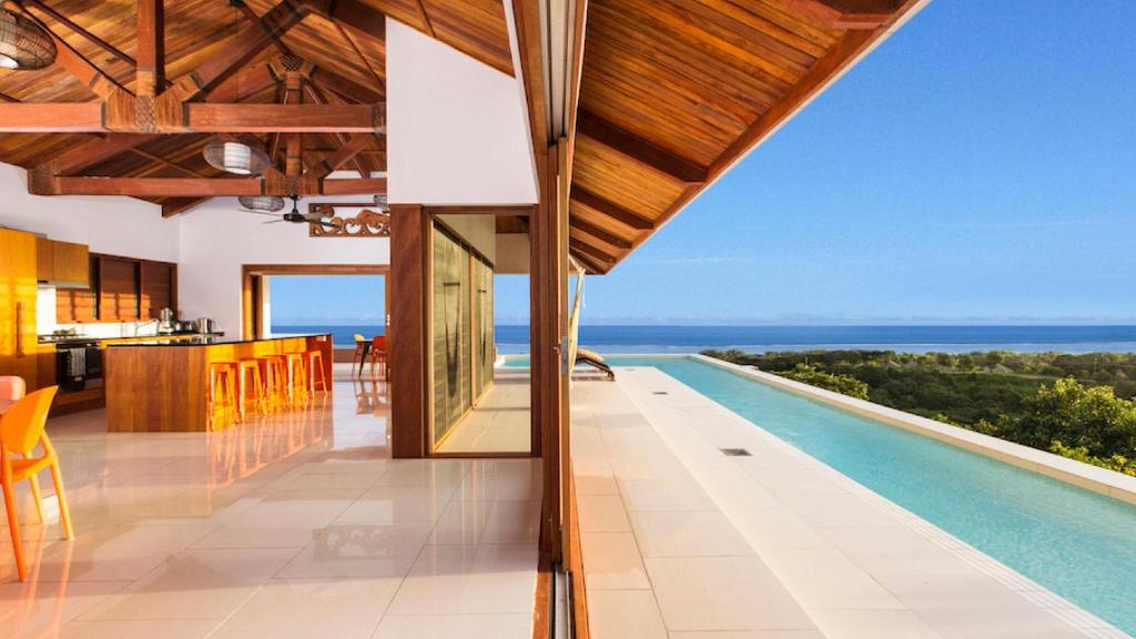 Private Holiday House photo 2