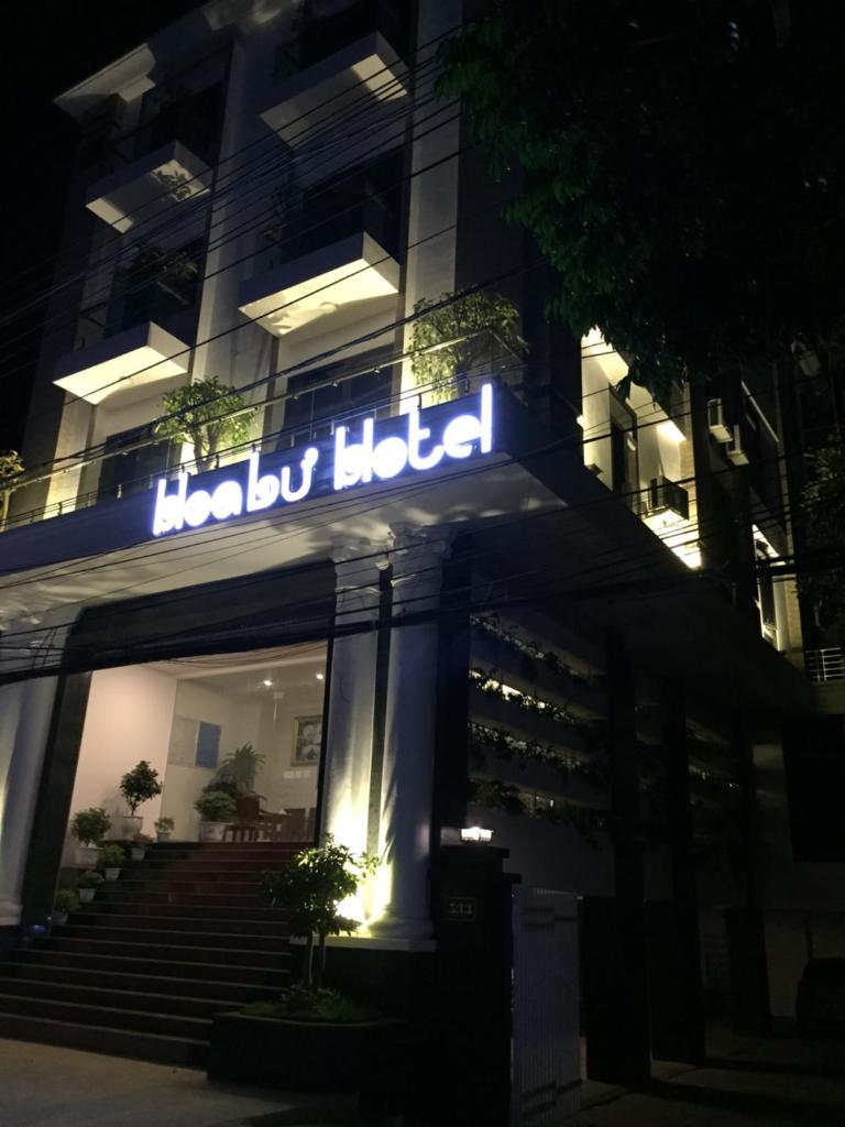 Hoa Lư Hotel