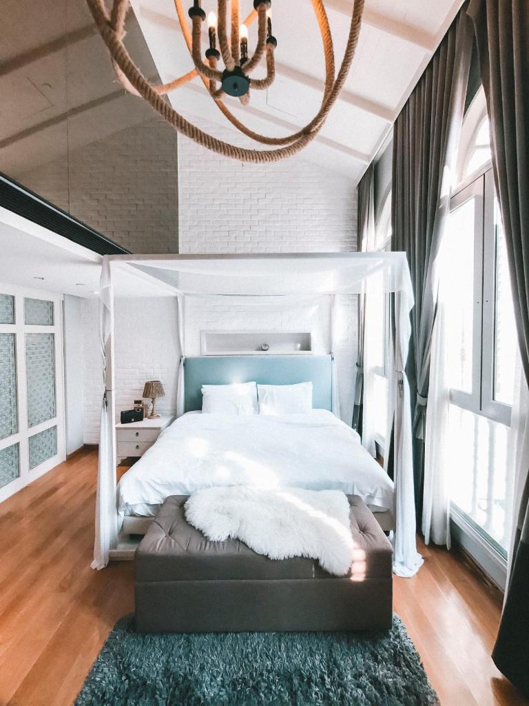 Сьюит (Люкс Explorer), Hotel NuVe Heritage
