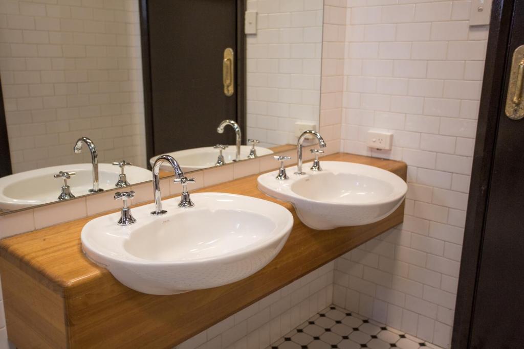 Nags Head Hotel photo 3