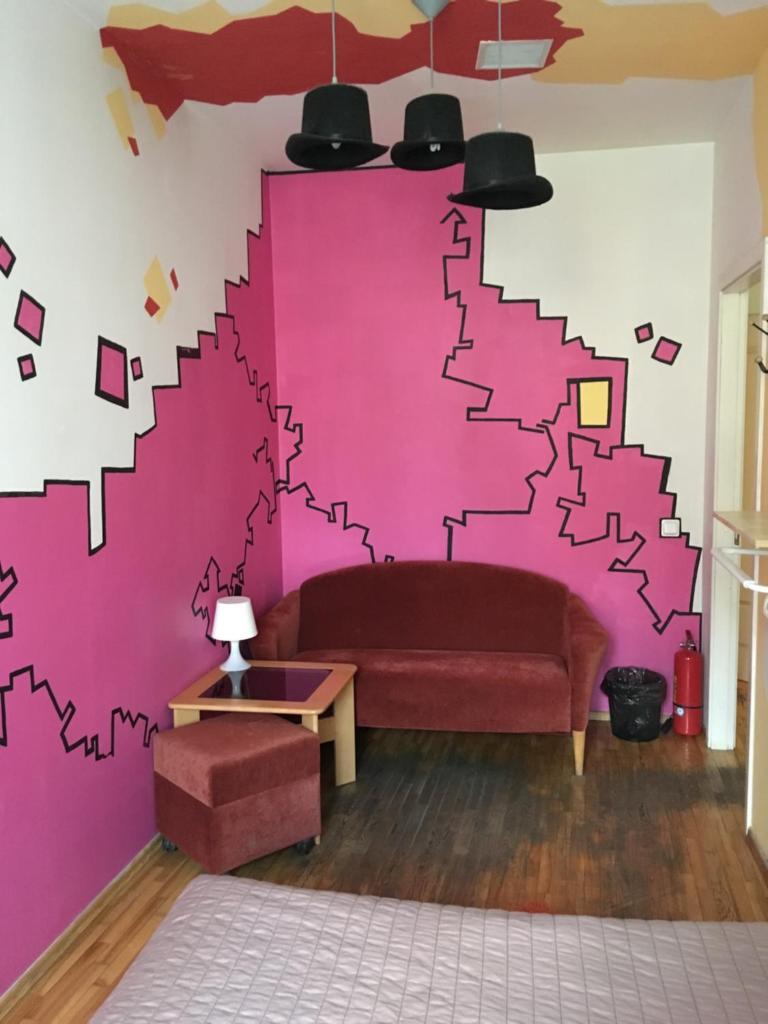 Двухместный (Двухместный номер с 1 кроватью и общей ванной комнатой), Pogo Hostel