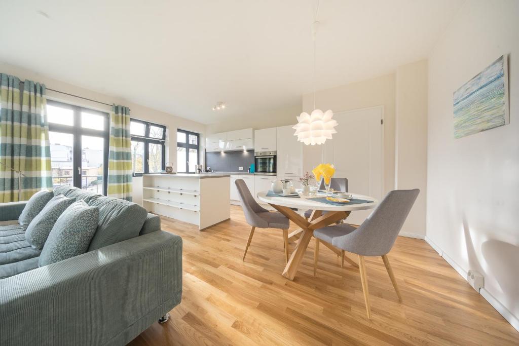 Design Apartments - "Am Schlosspark" Adults Only photo 4