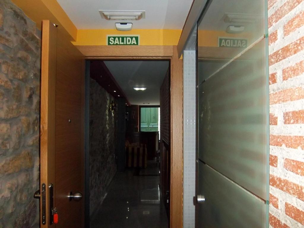 Apartamentos Entrepalacios photo 4