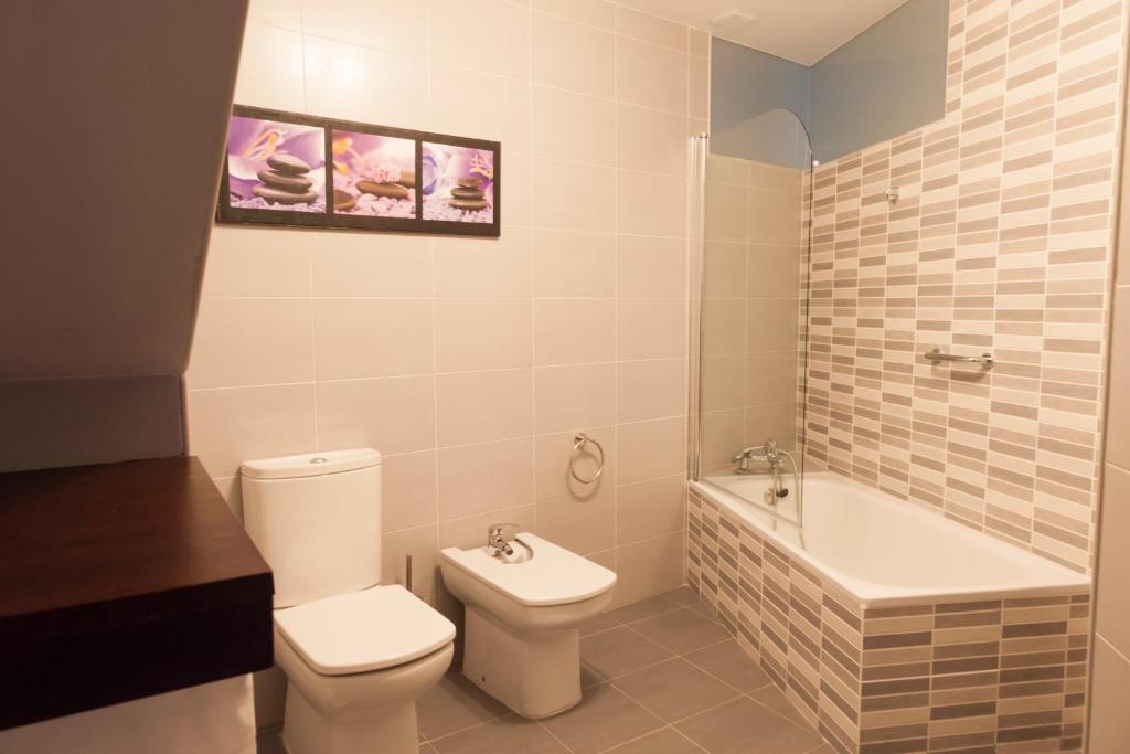 Apartamentos Sol de Mayo photo 4