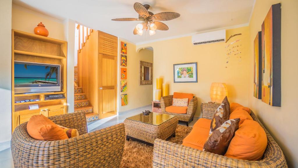Margaritas Condo by BVR photo 2