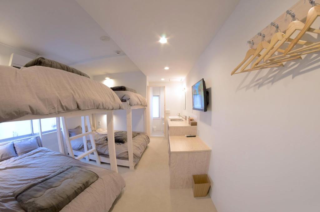 Horikawa Hostel, Oyabe