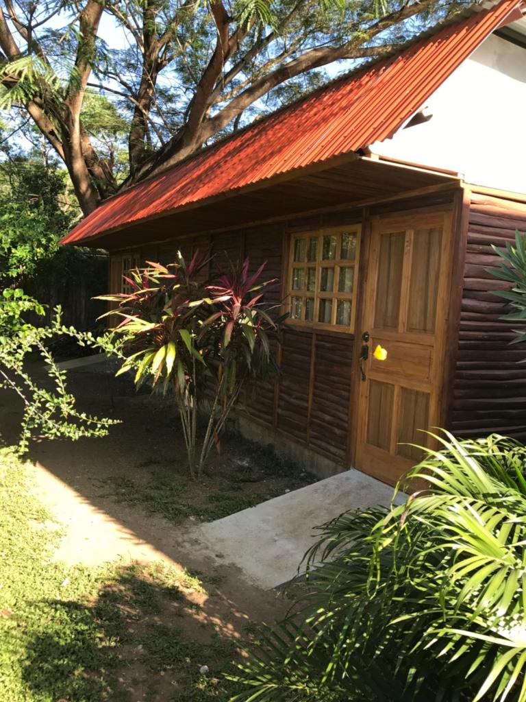 Hotel Cabanas La Teca photo 4