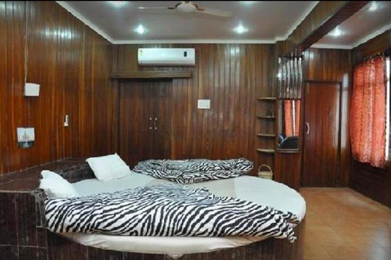 Двухместный (Двухместный номер Делюкс с 1 кроватью), Deluxe stay near the epic Tajmahal