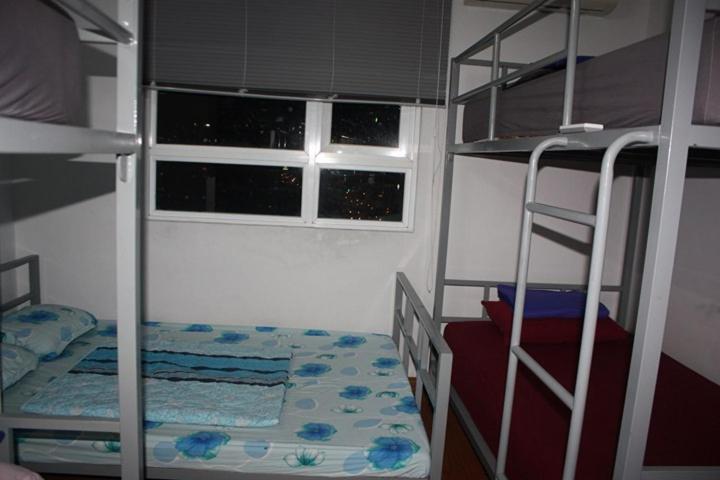 Sky Center Hostel