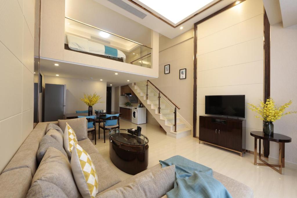 WAIFIDEN Duplex Hotel Apartment Zhongyong Jinyu Branch-- free shuttle during the Canton Fari photo 1