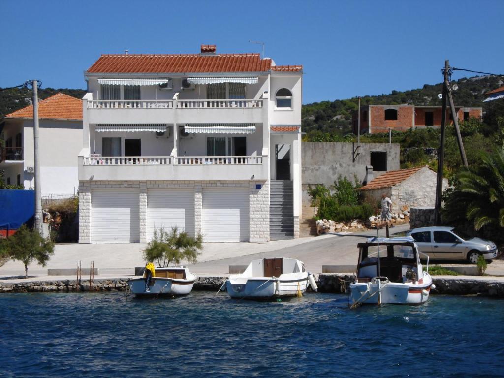 Apartments Mirko photo 1