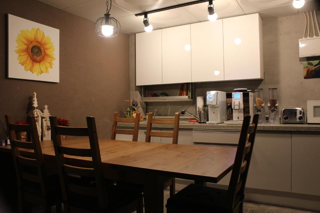 Одноместный (Одноместный номер с собственной ванной комнатой), Bunk Guesthouse Hongdae2