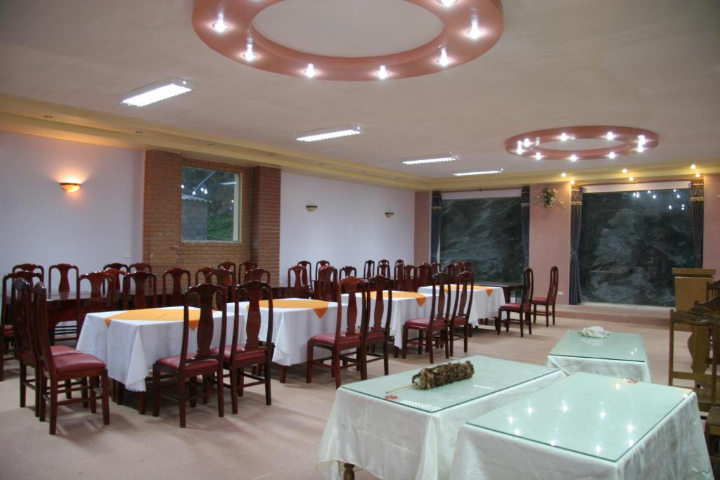 Sao Mai Bac Ha Hotel