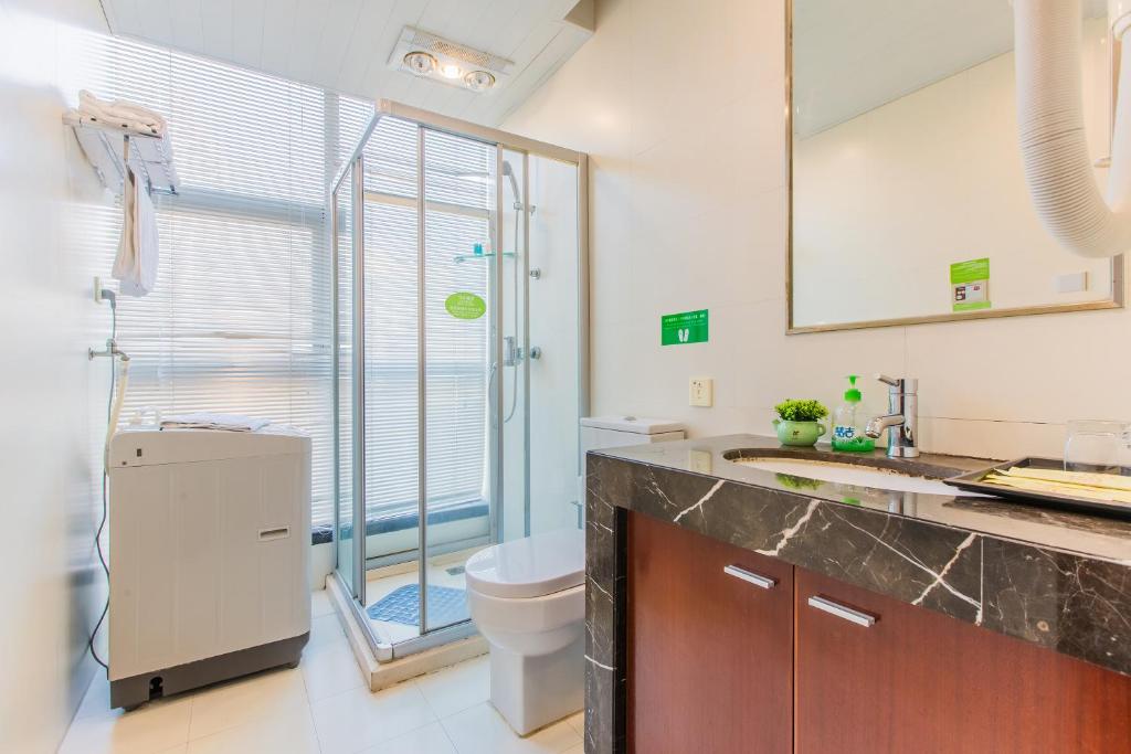 Двухместный (Номер Делюкс с кроватью размера «queen-size»), Westlake 7 Service Apartment