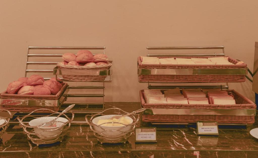 Khách sạn Aristo International