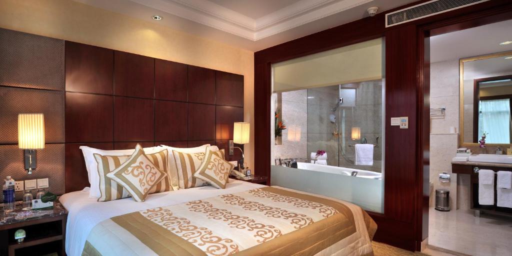 Сьюит (Королевский люкс), Best Western Skycity Hotel