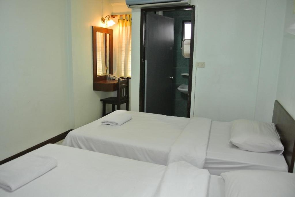 Трехместный (Трехместный номер), Гостевой дом Amarin Inn