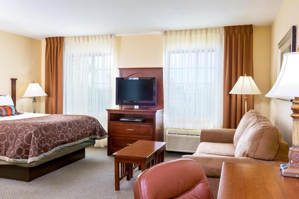 Staybridge Suites McAllen, an IHG Hotel photo 3