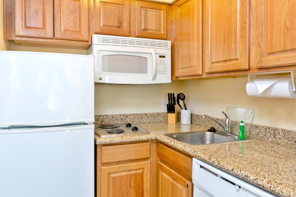 Staybridge Suites McAllen, an IHG Hotel photo 2