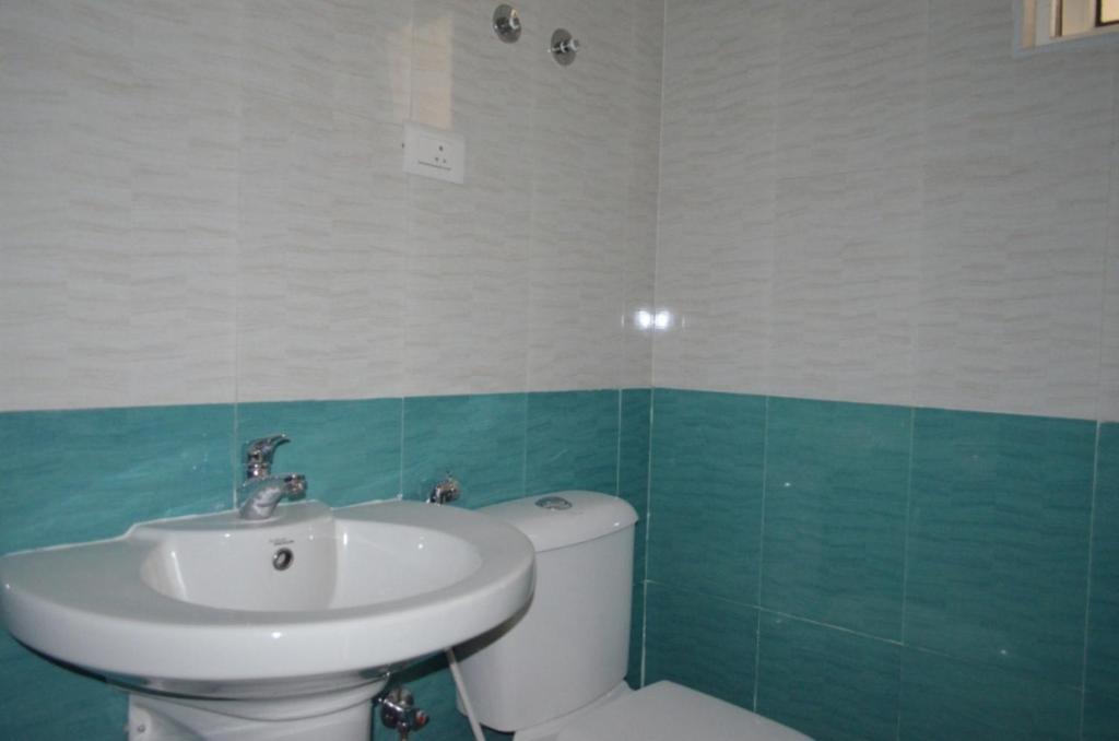 Одноместный (Single Economy Room with 24 Hours Check-In & Check Out), Zingle Stay service apartment