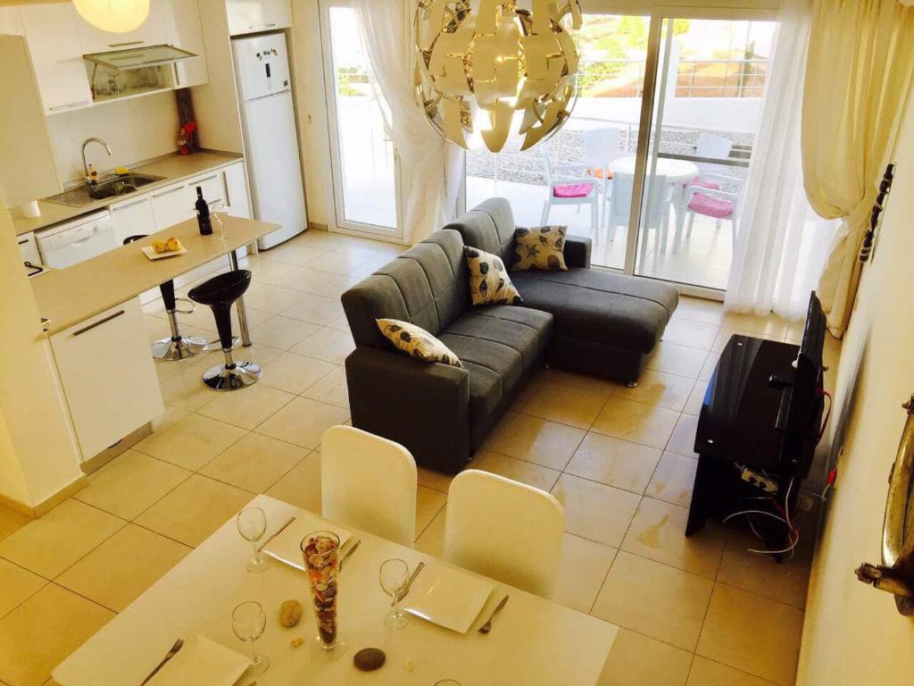 VILLA 16L