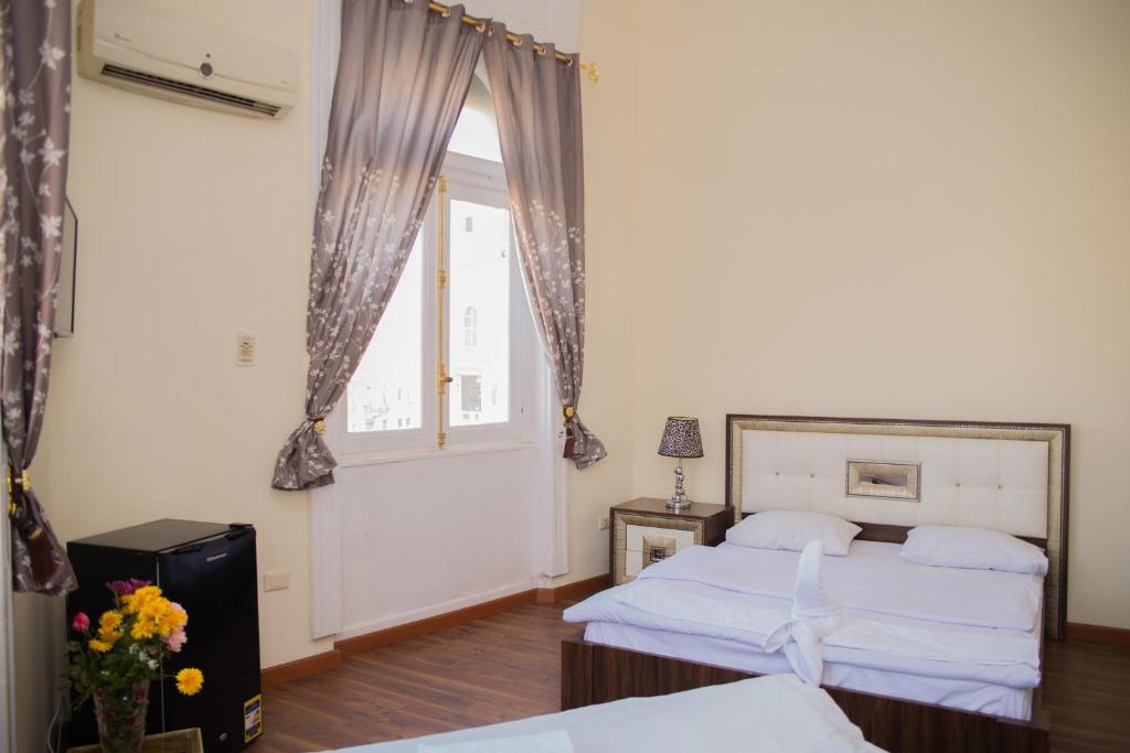 Двухместный (Королевский двухместный номер), Hotel Grand Royal