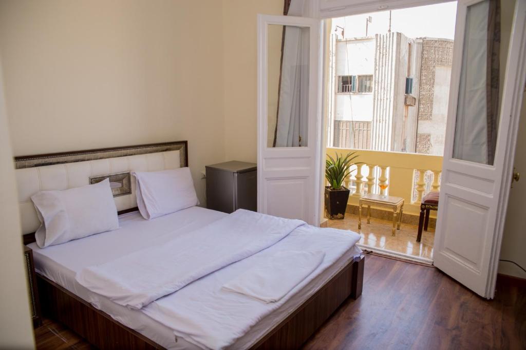 Двухместный (Королевский улучшенный двухместный номер с 1 кроватью), Hotel Grand Royal