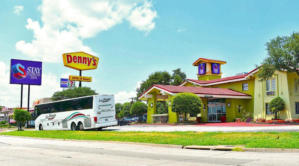 Stay Express Inn Dallas - Fair Park / Downtown photo 1