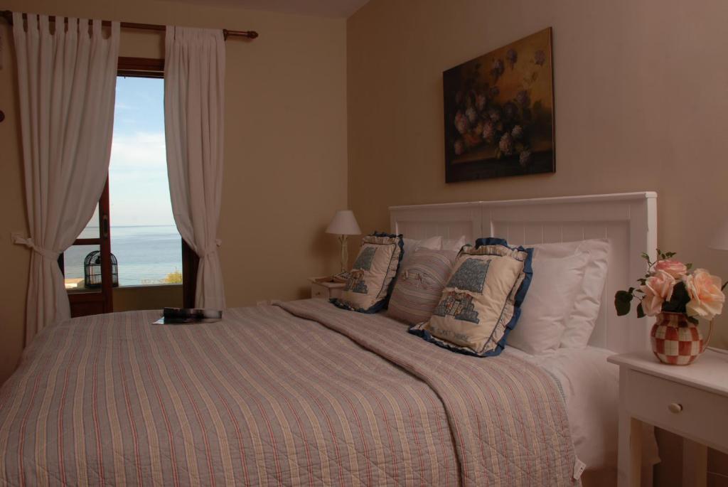Amboula Beach Apartments photo 2