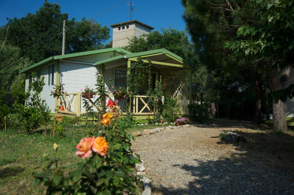 Villaggio Turistico Camping Il Fontino photo 4