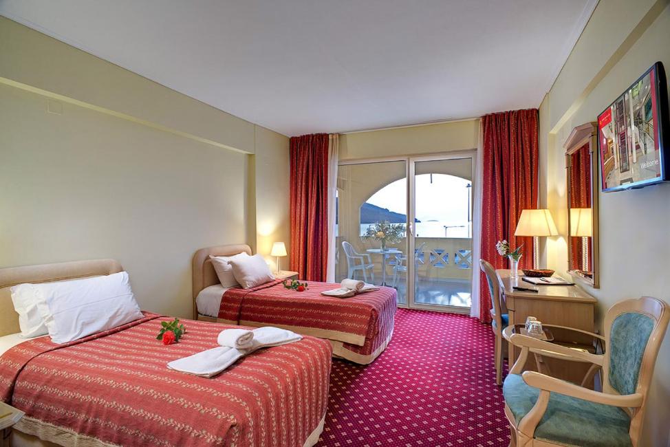 Angelika Pallas Hotel photo 2