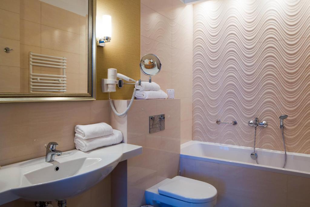 Апартаменты (Апартаменты), Hotel Esperanto