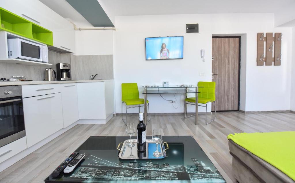 Сьюит (Люкс с террасой), Harmony Suites Hotel with kitchen