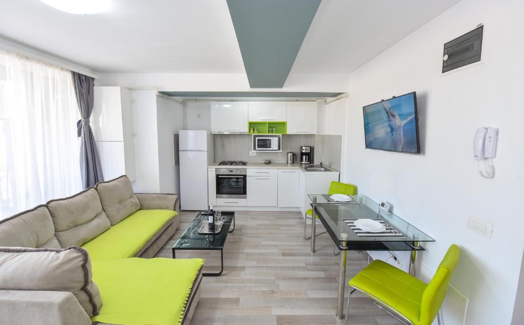 Сьюит (Люкс с террасой), Harmony Suites Hotel with kitchen