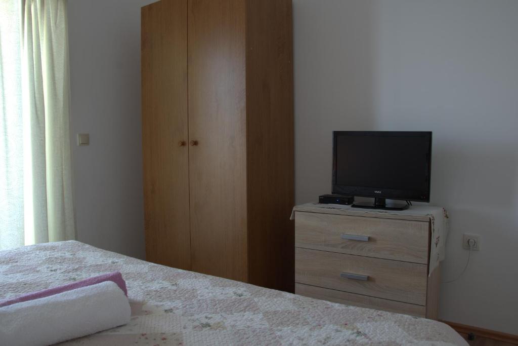 Apartments Rogulj photo 1