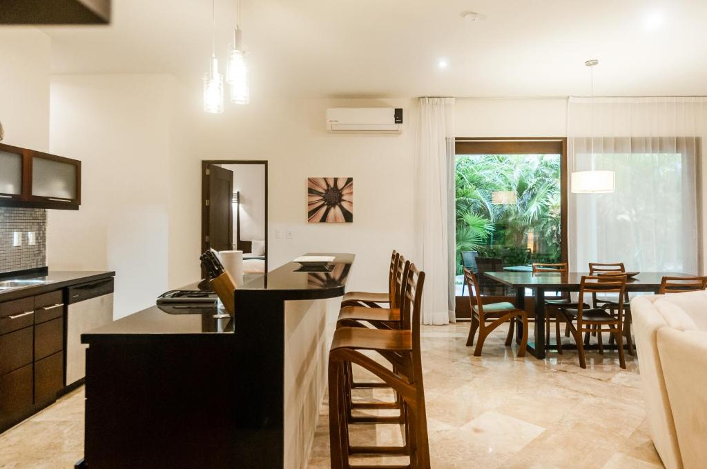 Апартаменты (Luxury Swim Up One Bedroom), Sexy Villas Tulum Clothing Optional
