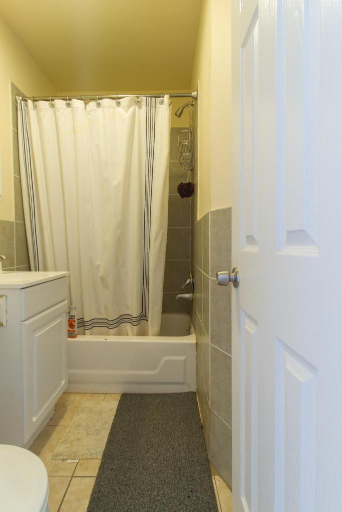 Апартаменты (Апартаменты с 2 спальнями), 1&2 BD Apts Near UPenn & Hospitals