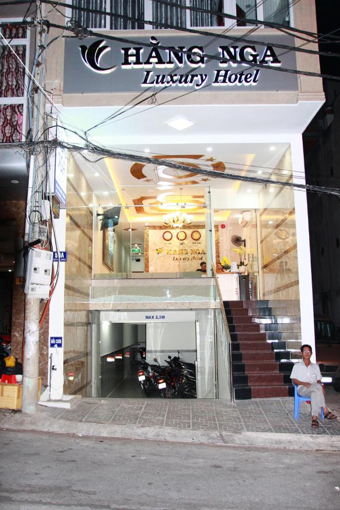 Hang Nga Luxury Hotel