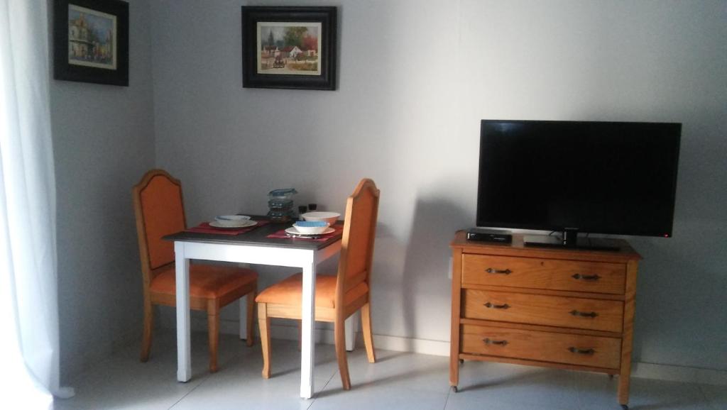 @Home Cottage photo 1