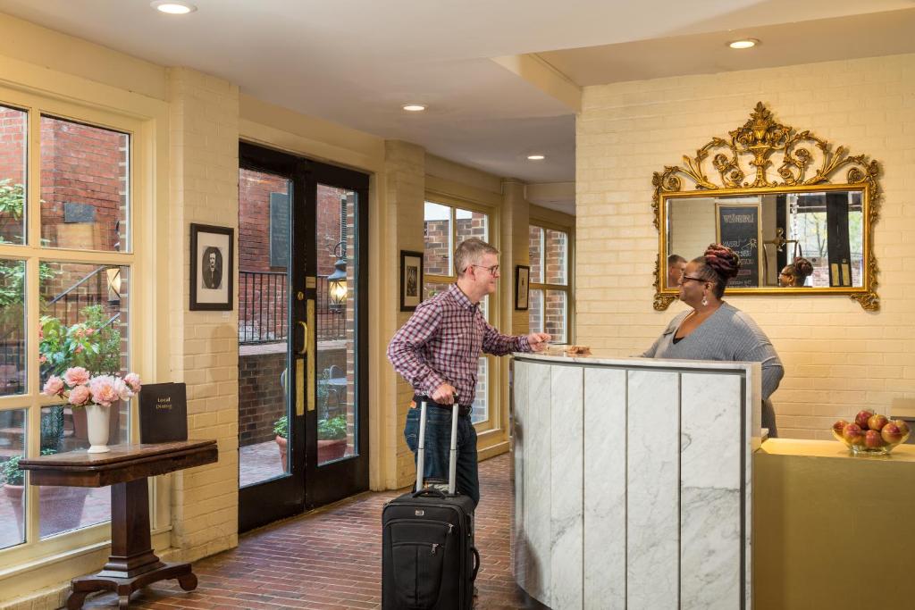 Linden Row Inn photo 4