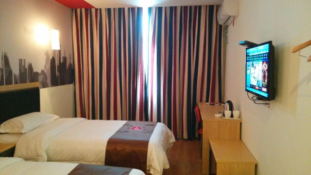 Thank Inn Chain Hotel Jiangxi Fuzhou Linchuan District Laowuhuang Palace Bus Station photo 4