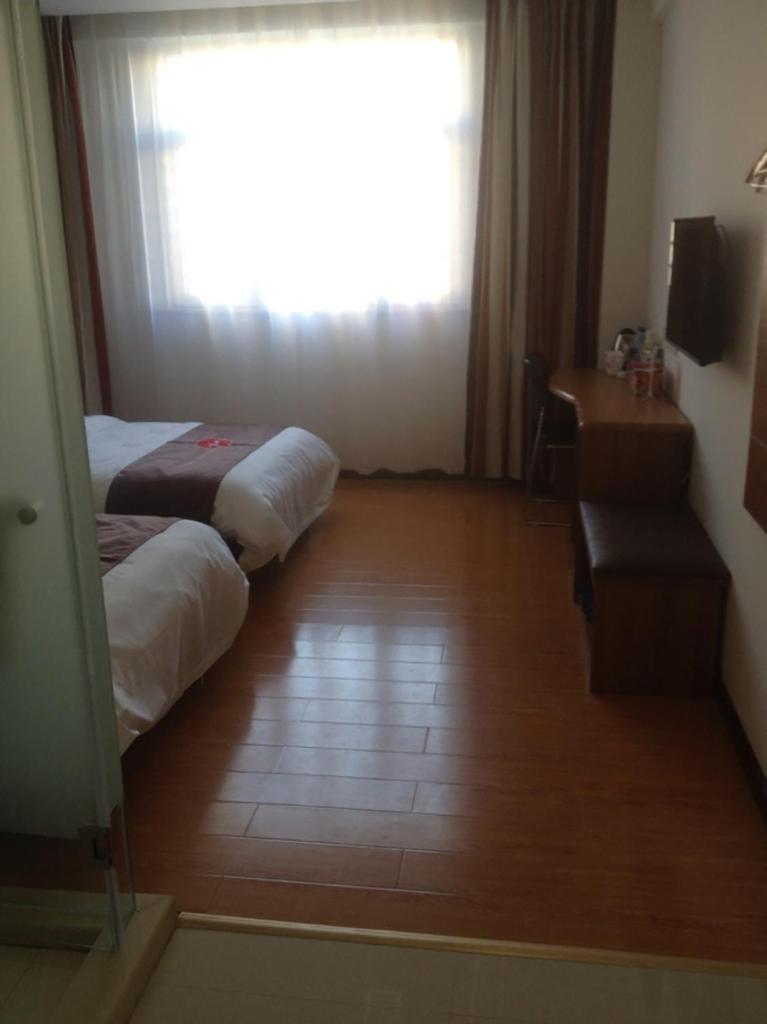 Thank Inn Chain Hotel Hebei Langfang the 6th Street photo 4