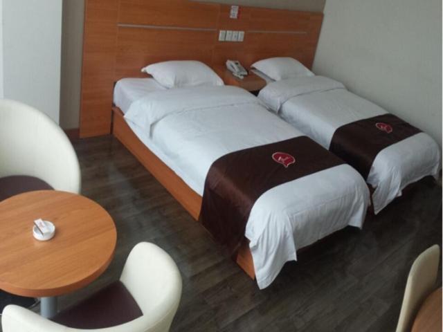 Thank Inn Chain Hotel Shanxi Lvliang Lishi Beichuanghe Road photo 3