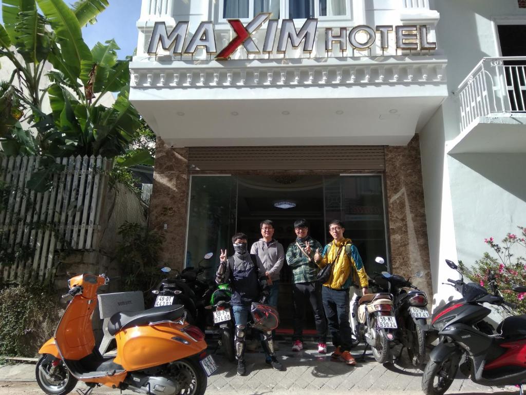 Maxim Hotel